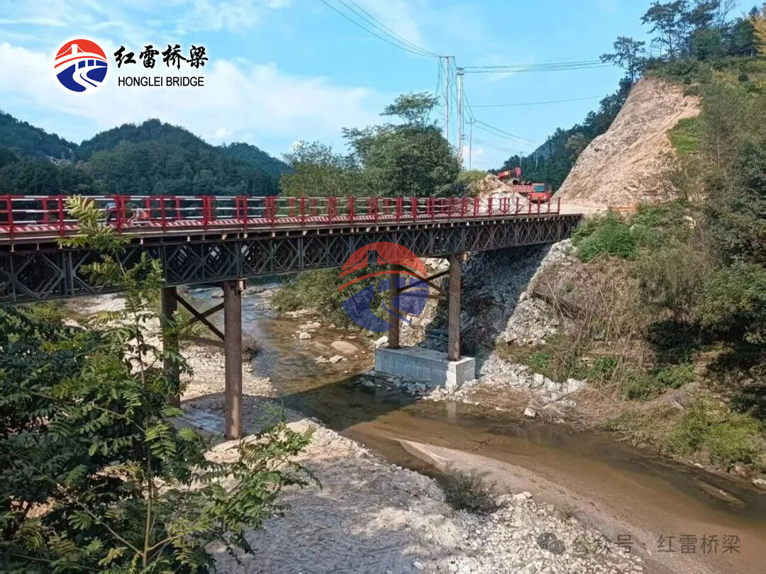 和县至襄阳高速公路天堂寨支线工程1/2标钢栈桥