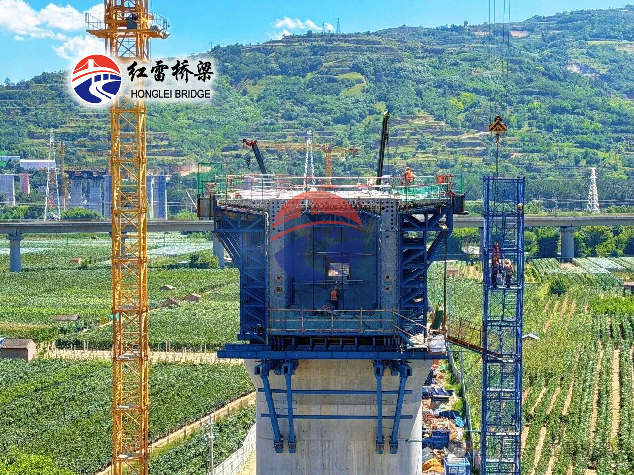 助力重点铁路建设｜红雷桥梁挂篮、托架设备护航中铁八局天陇铁路项目